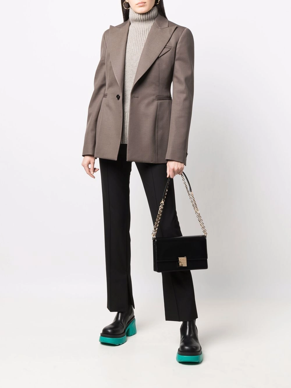 4G chain shoulder bag