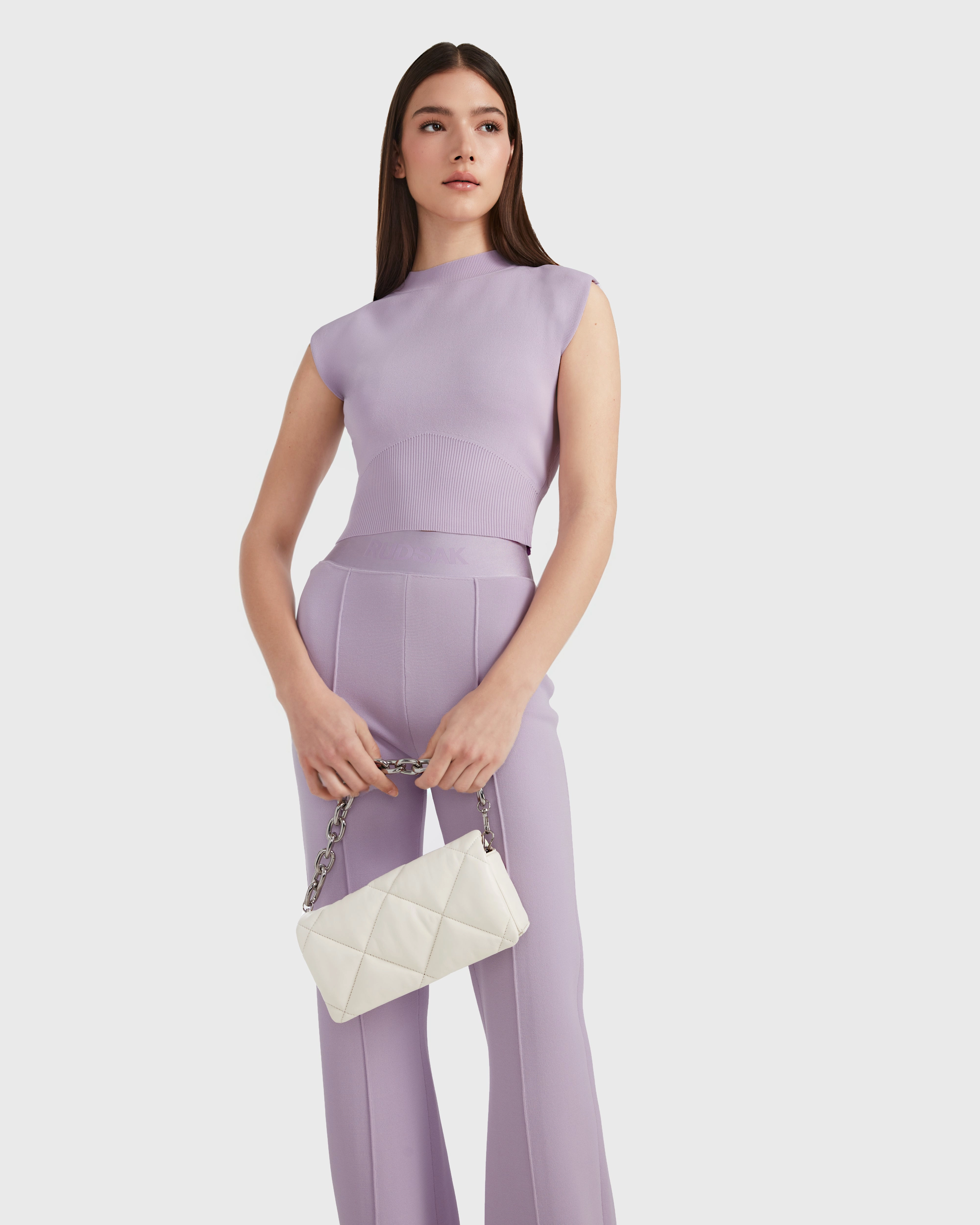 ASHLEY - 8323500 Eggshell