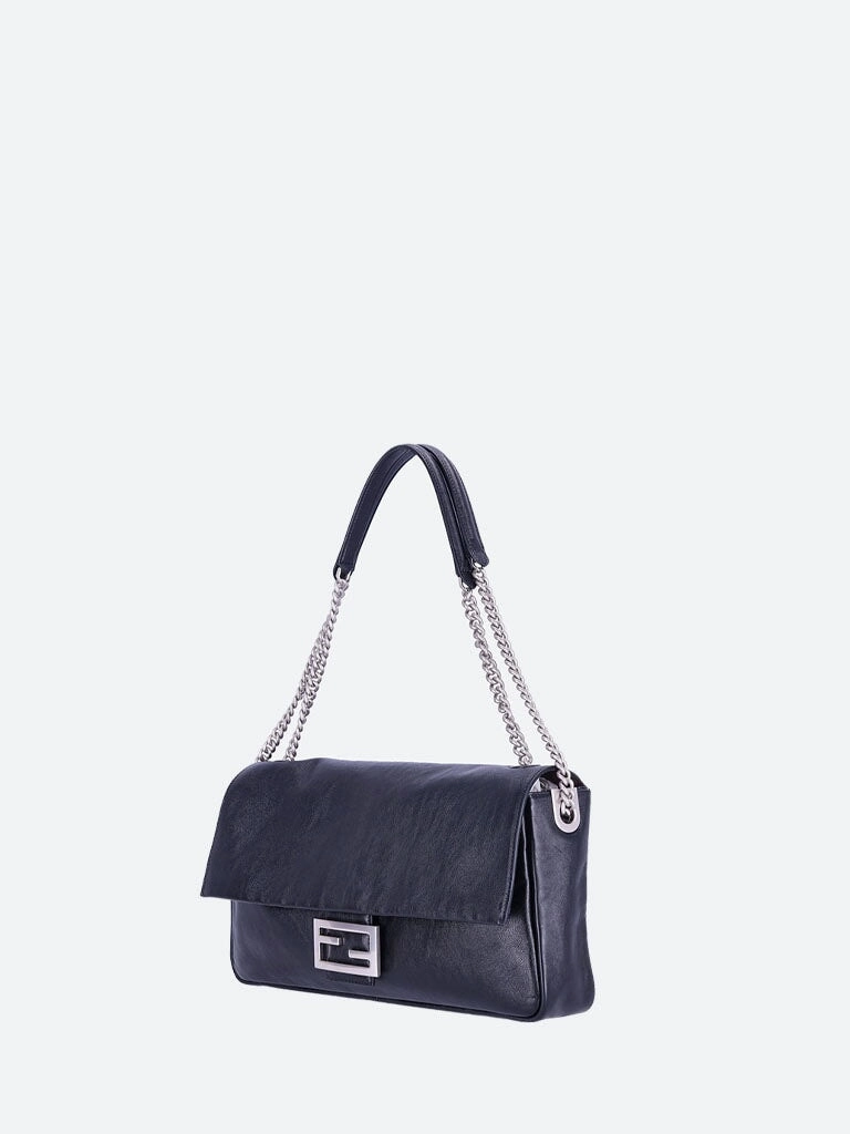 Baguette chain vitello corvara handbag