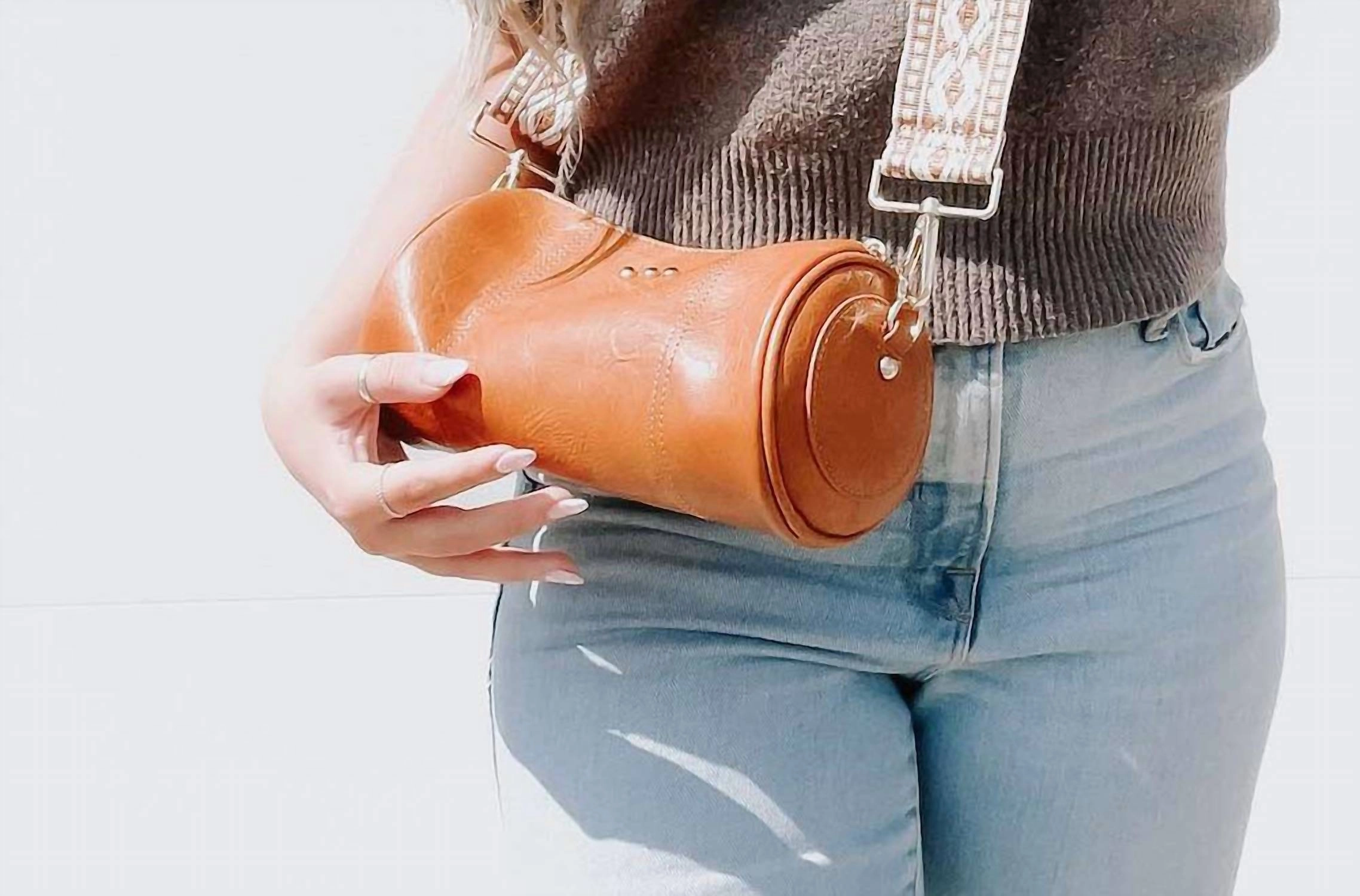 Bellamy Barrel Bag In Brown