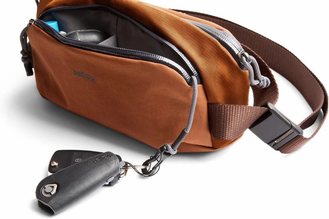 Bellroy Venture Ready Sling 2.5L, Unisex Crossbody Bag, Water-resistant Materials, Perfect for Travel