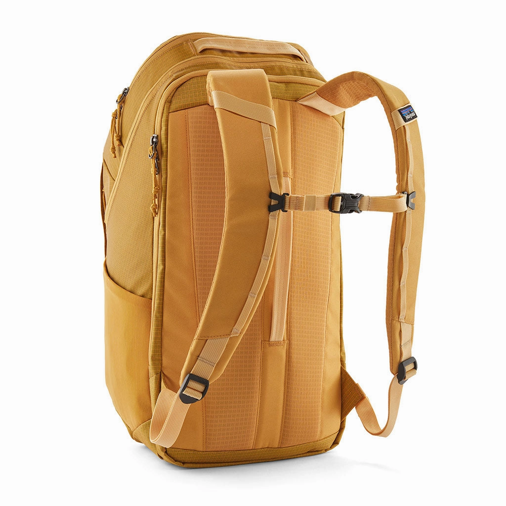 Black Hole Pack 32L