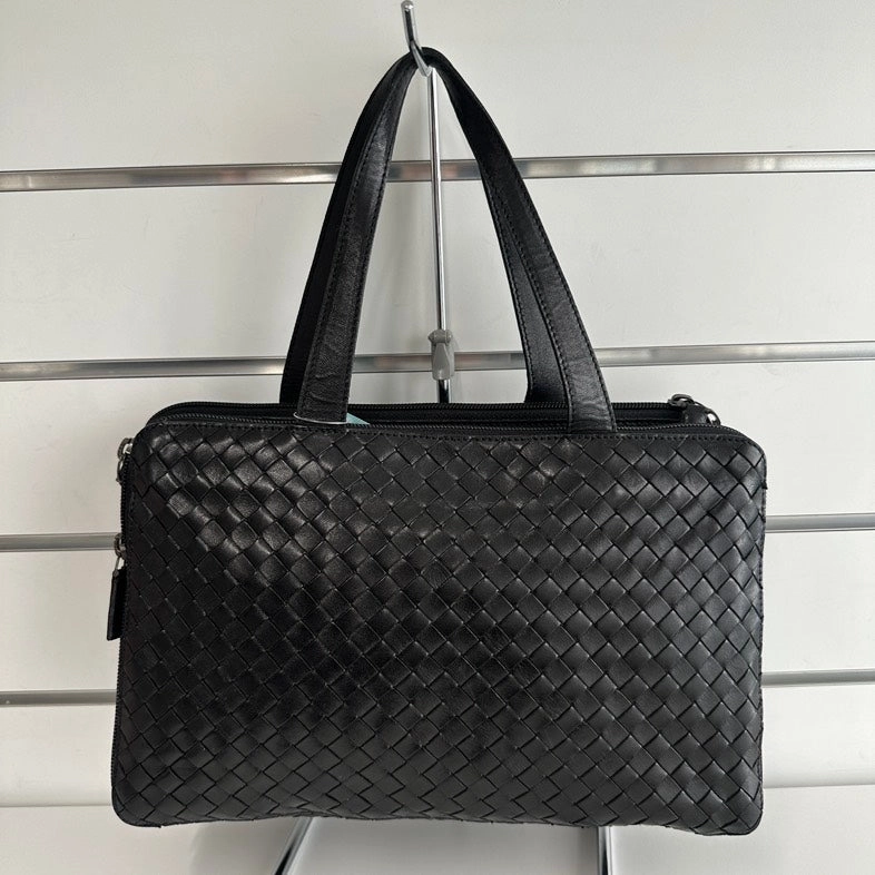 Bottega Veneta Pre-loved Shoulder Bag 4278 Black Leather