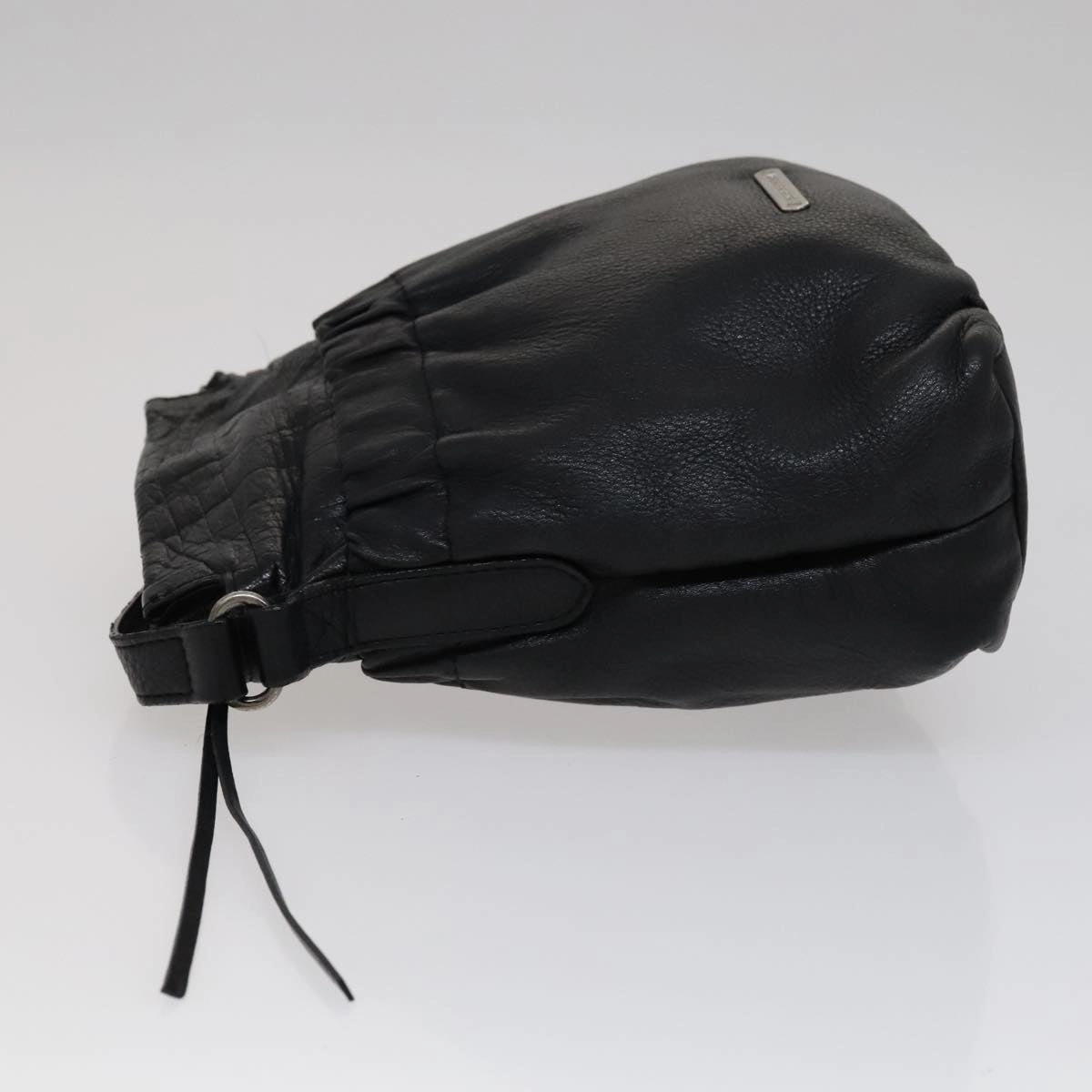 Burberry Leather Shoulder Bag (Pre-Owned)