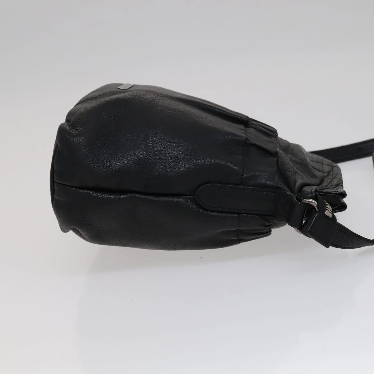 Burberry Leather Shoulder Bag (Pre-Owned)