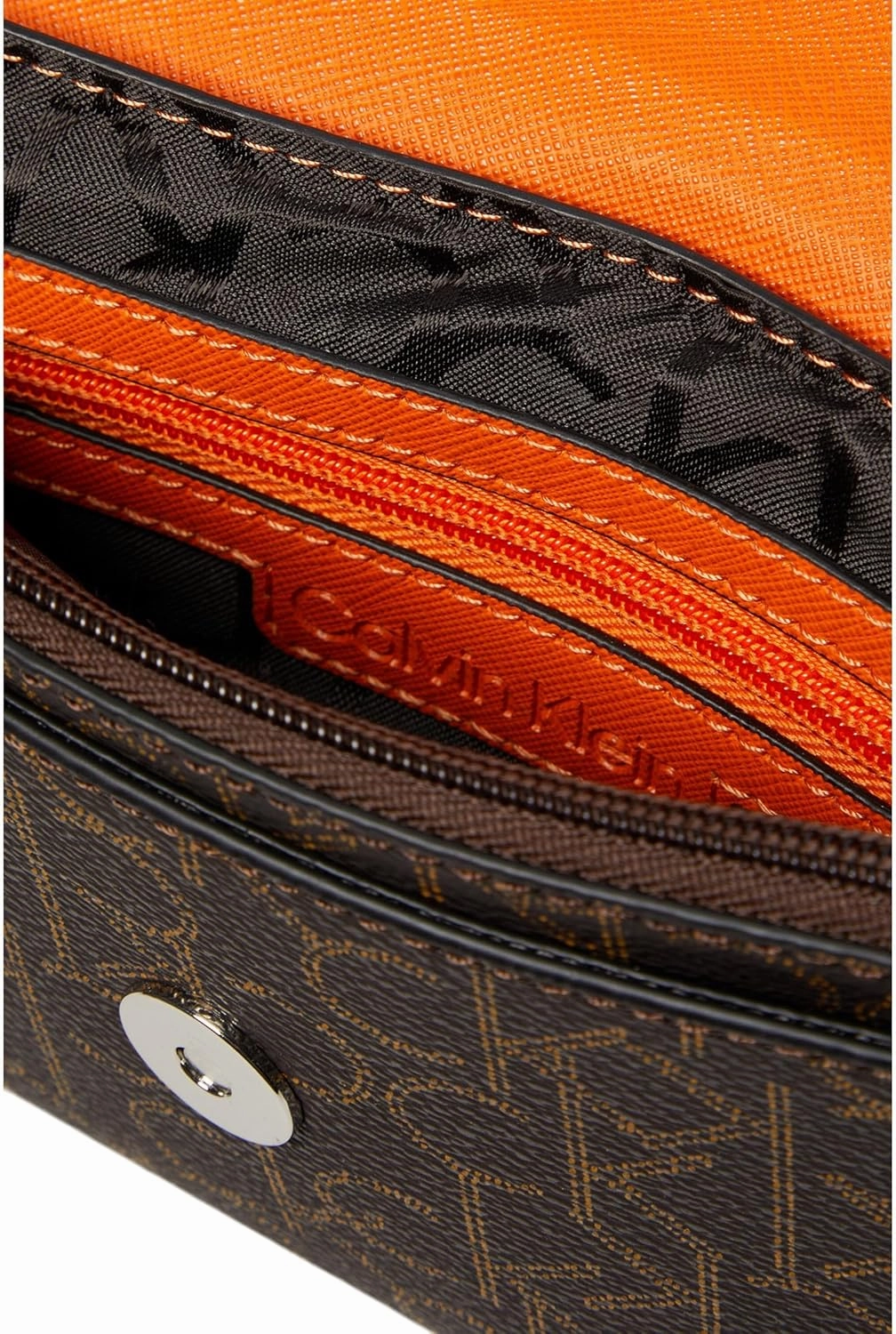 Calvin Klein Key Item Signature Crossbody