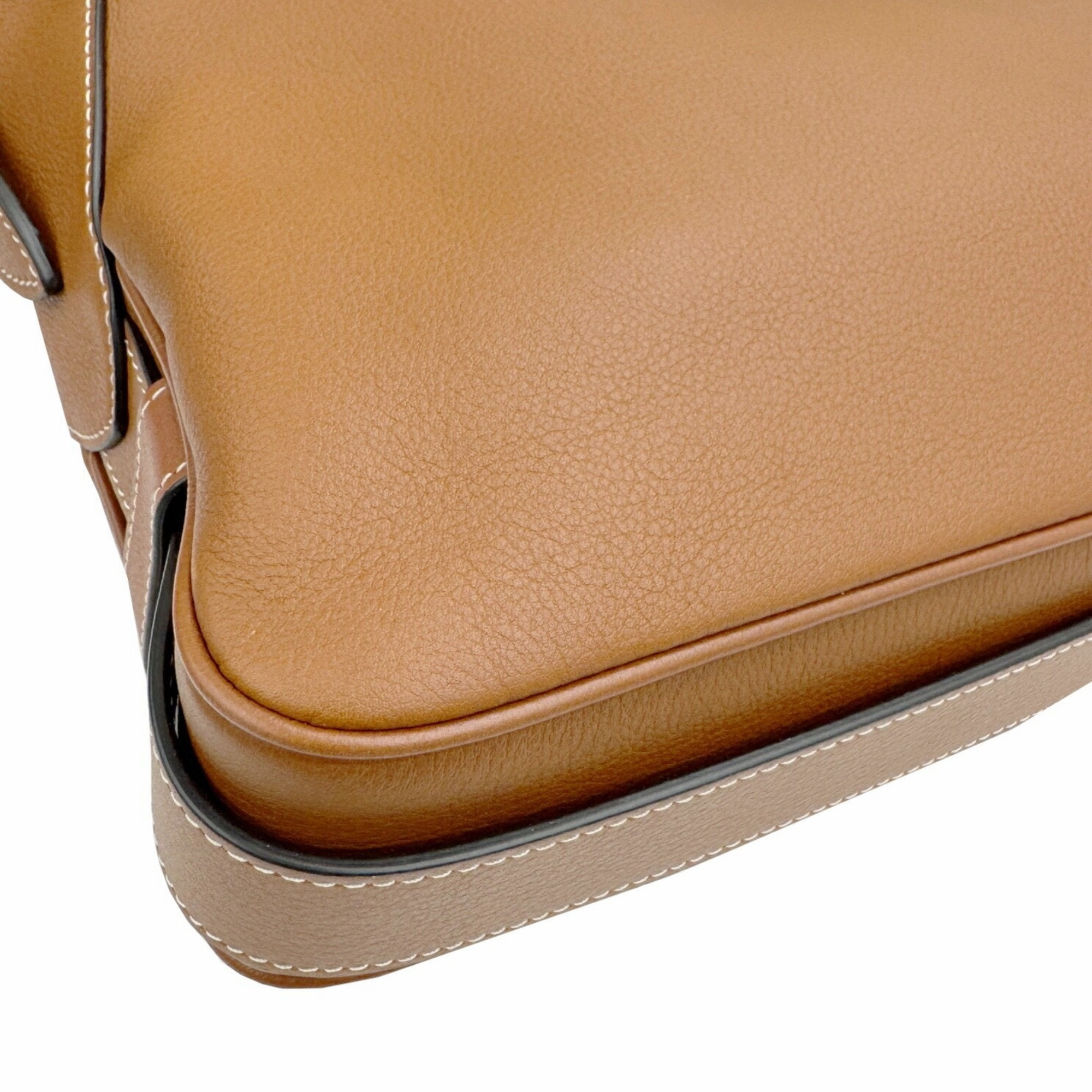 Celine Leather Shoulder Bag (Pre-Owned)
