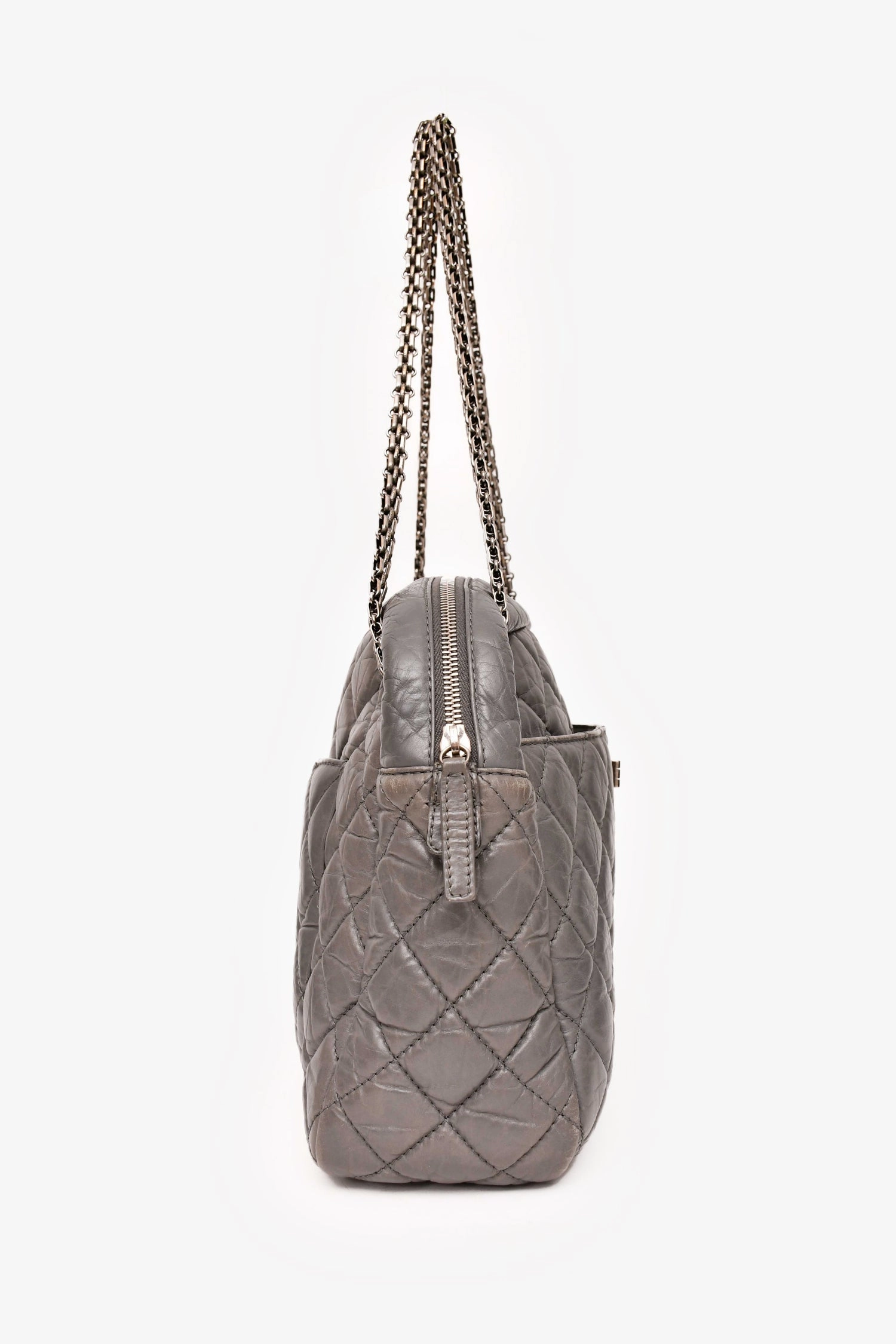 Chanel 2008-2009 Grey Crackled Leather Quilted Reissue Camera Bag (As Is)