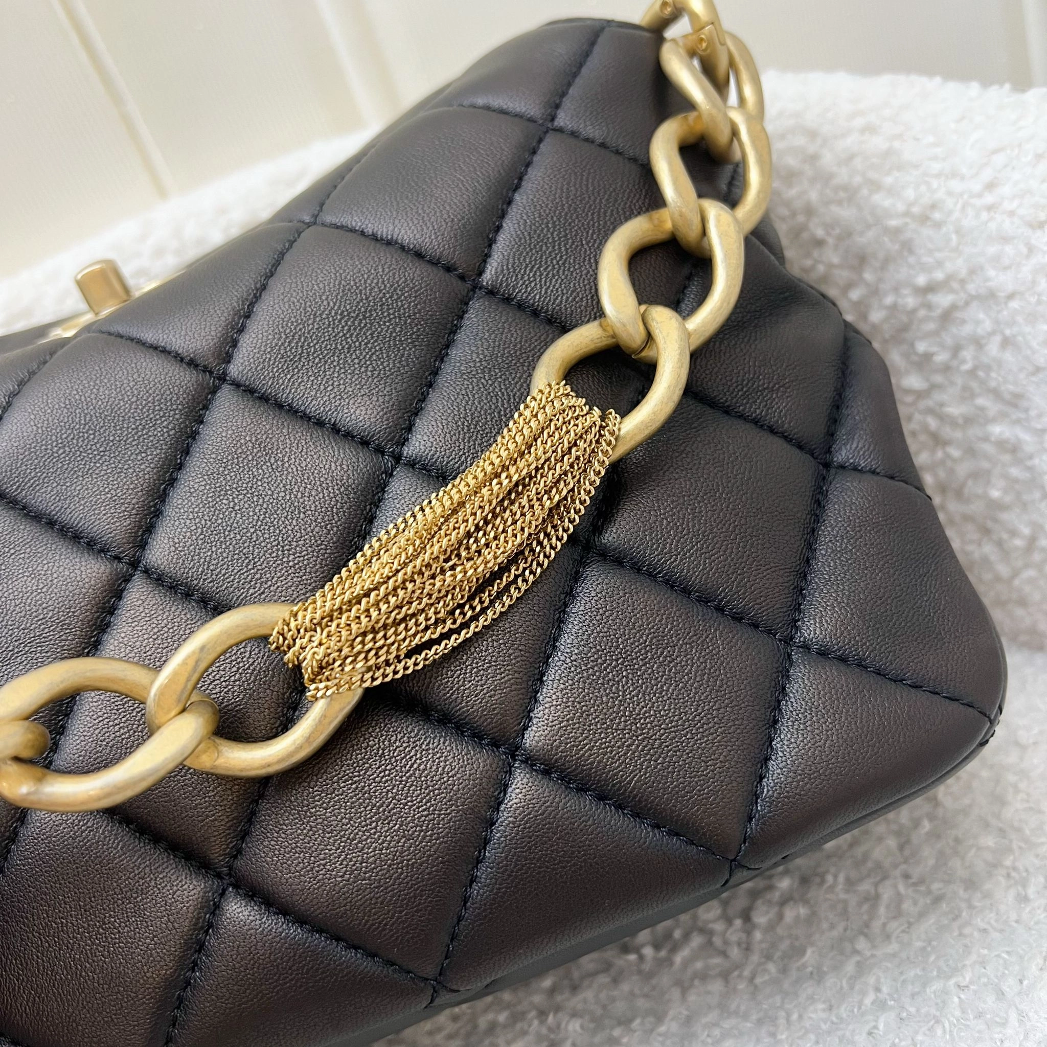 Chanel 23A Hobo Shoulder bag in Black Lambskin and AGHW