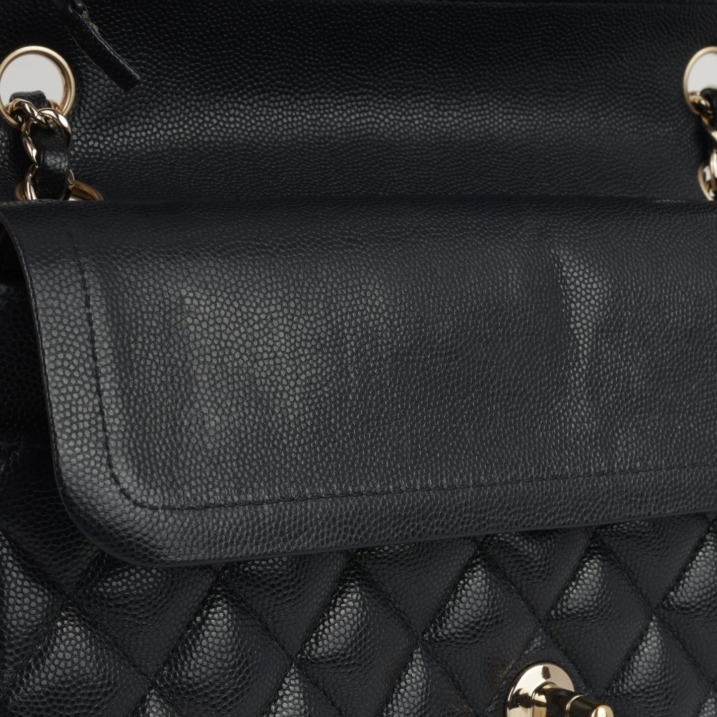 Chanel - Medium Classic Flap - Midnight Blue Quilted Caviar CGHW - 2018 - Pre-Loved