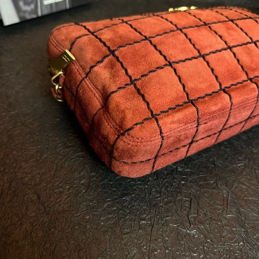 Chanel Bean Sand Suede Shoulder Bag 28x16x5