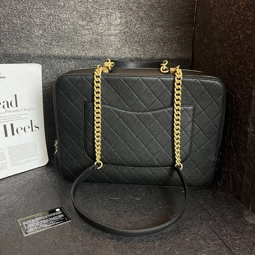 Chanel Black Gold Quilted Leather Shoulder Bag Medium