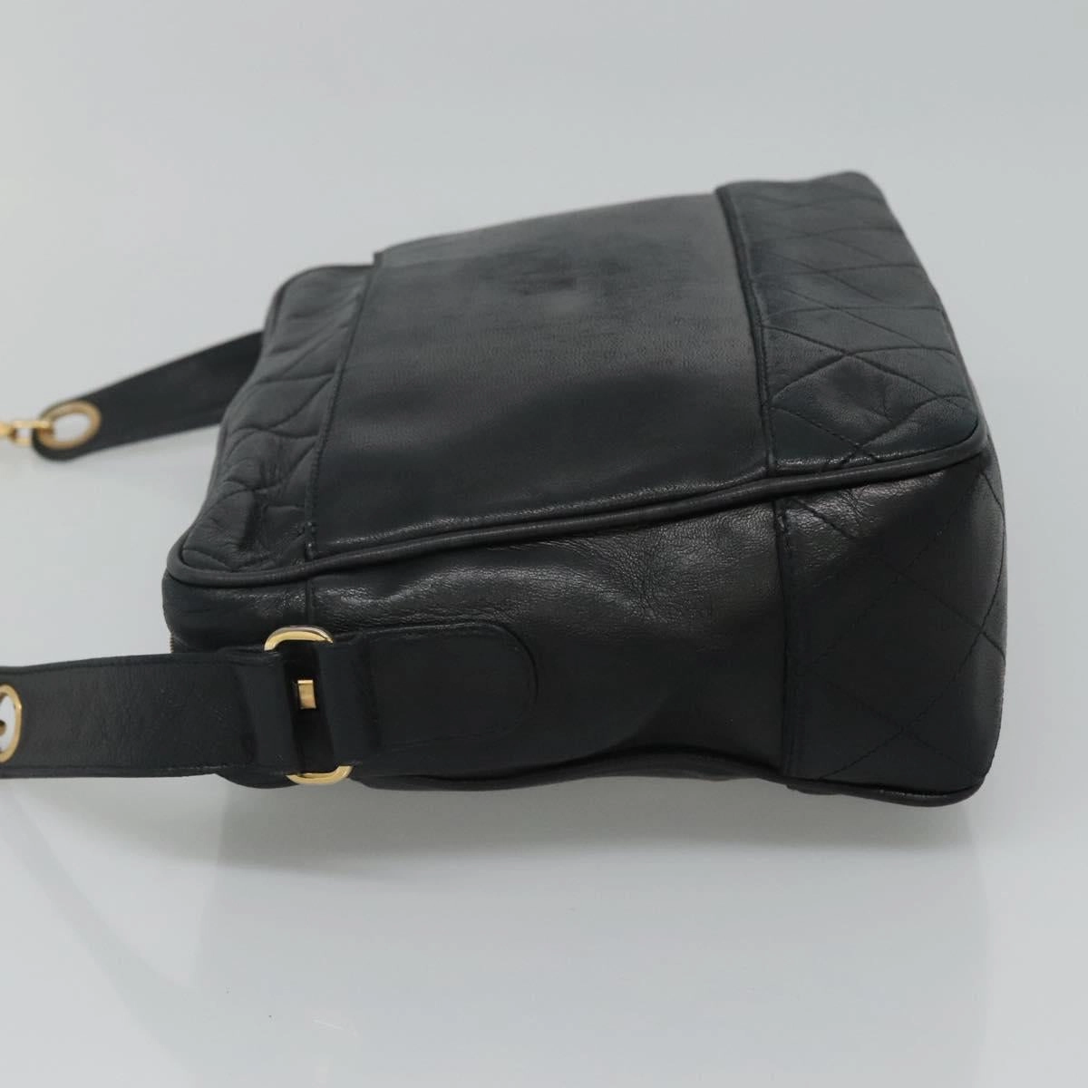 Chanel Camera Leather Shoulder Bag (Pre-Owned)