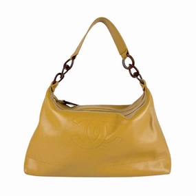 Chanel Caviar Leather Shoulder Bag (Pre-Owned)