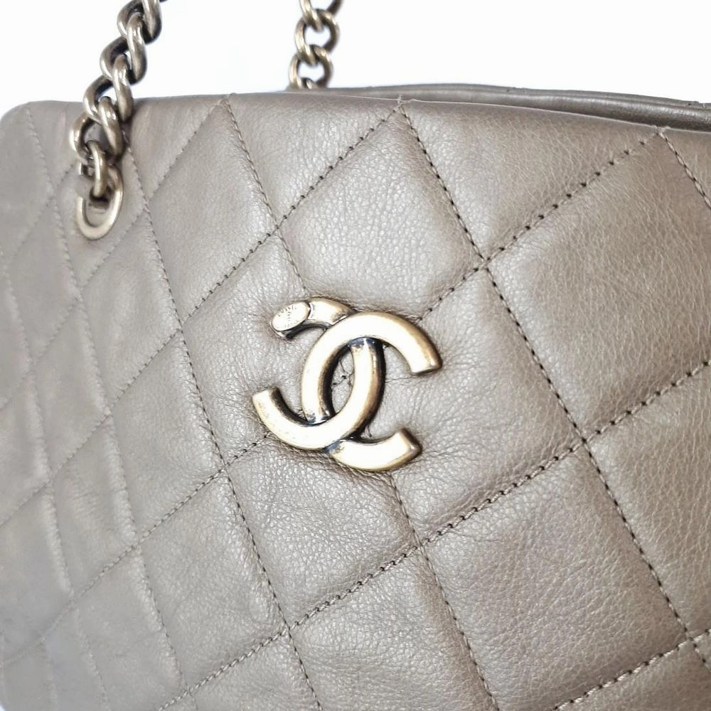 Chanel Chain Shoulder Bag (3513086)