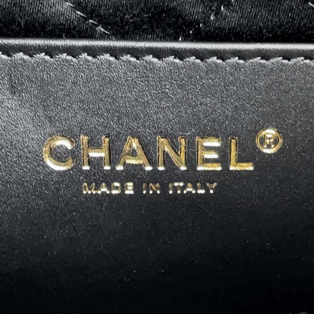 CHANEL CHANEL22 Shoulder Bag BlackAS3980 Shiny Calf Leather Size Mini