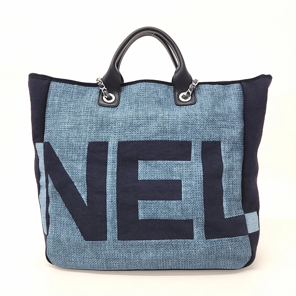 Chanel Deauville Tote And Shoulder Bag (10000883)
