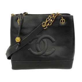 Chanel Grained Calfskin Shoulder Bag (Pre-Owned)