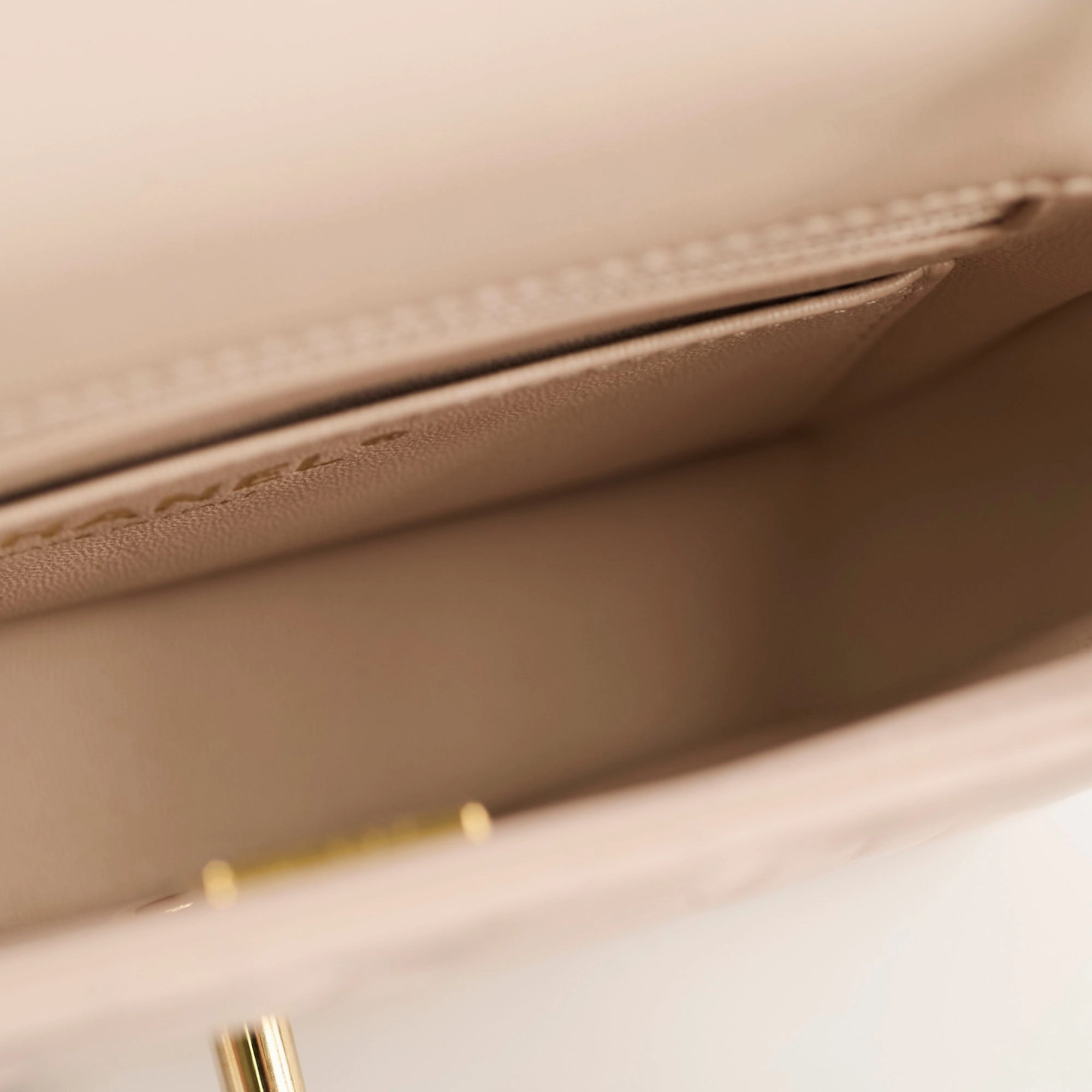 Chanel Lambskin New 2024 Extra Mini Nude - Microchip