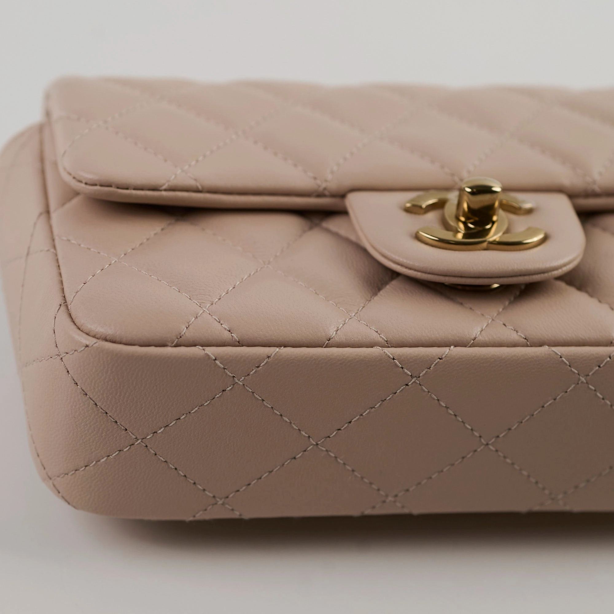 Chanel Lambskin New 2024 Extra Mini Nude - Microchip