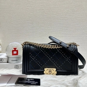 Chanel Le Boy Black Shoulder Bag - Preloved