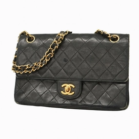 Chanel Leather Shoulder Bag (Pre-Owned)