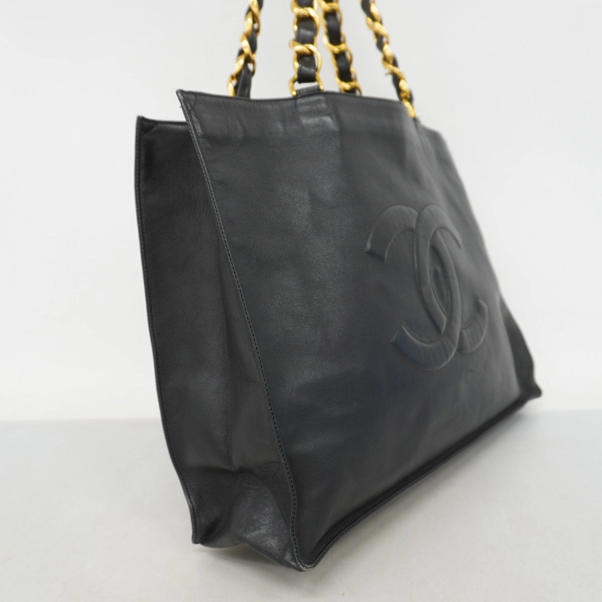 Chanel Leather Tote Bag (Pre-Owned)