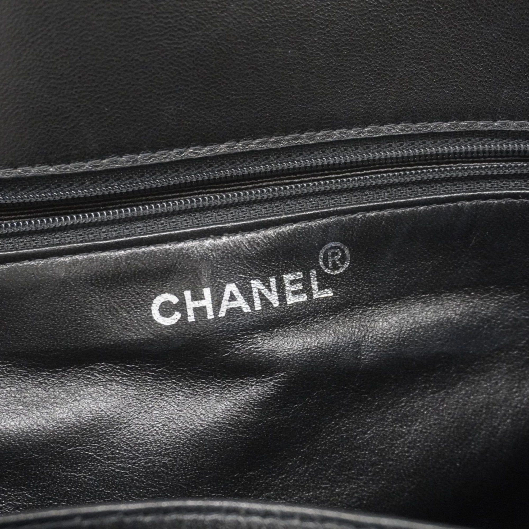 Chanel Leather Tote Bag (Pre-Owned)