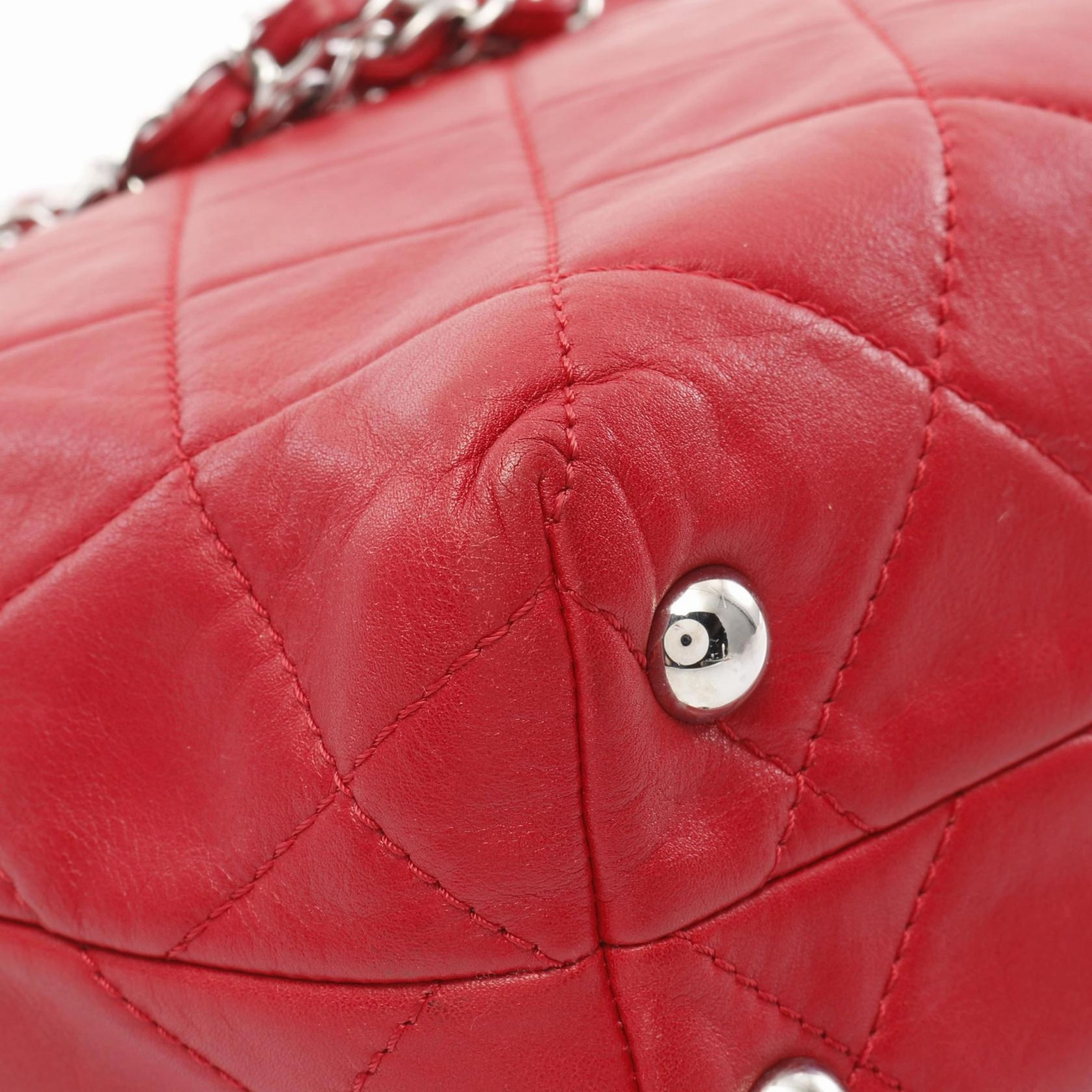 Chanel Matelasse Lambskin Tote Bag Red