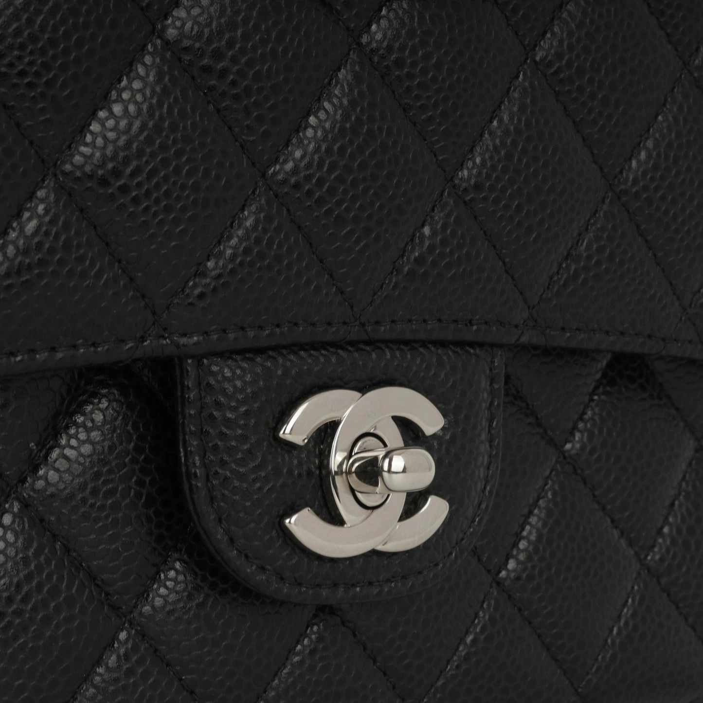 Chanel Medium Classic Flap Black Caviar SHW