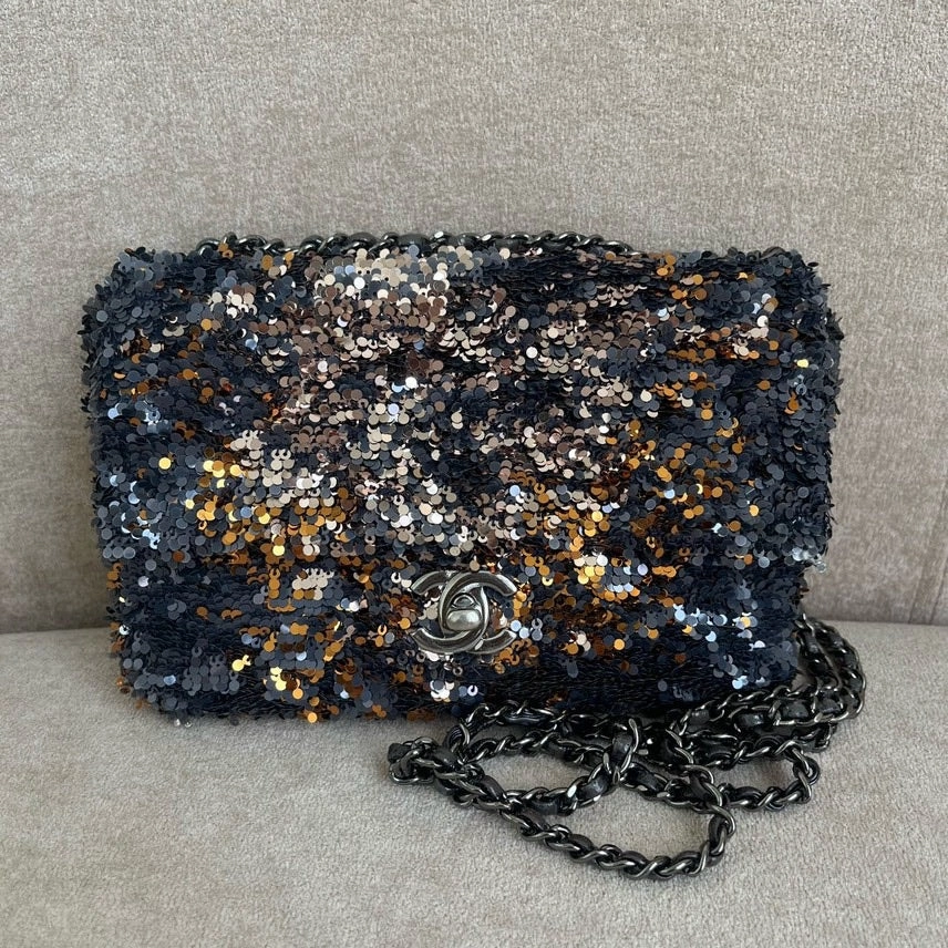 Chanel Sequin Shoulder Bag in Black Glitter Medium