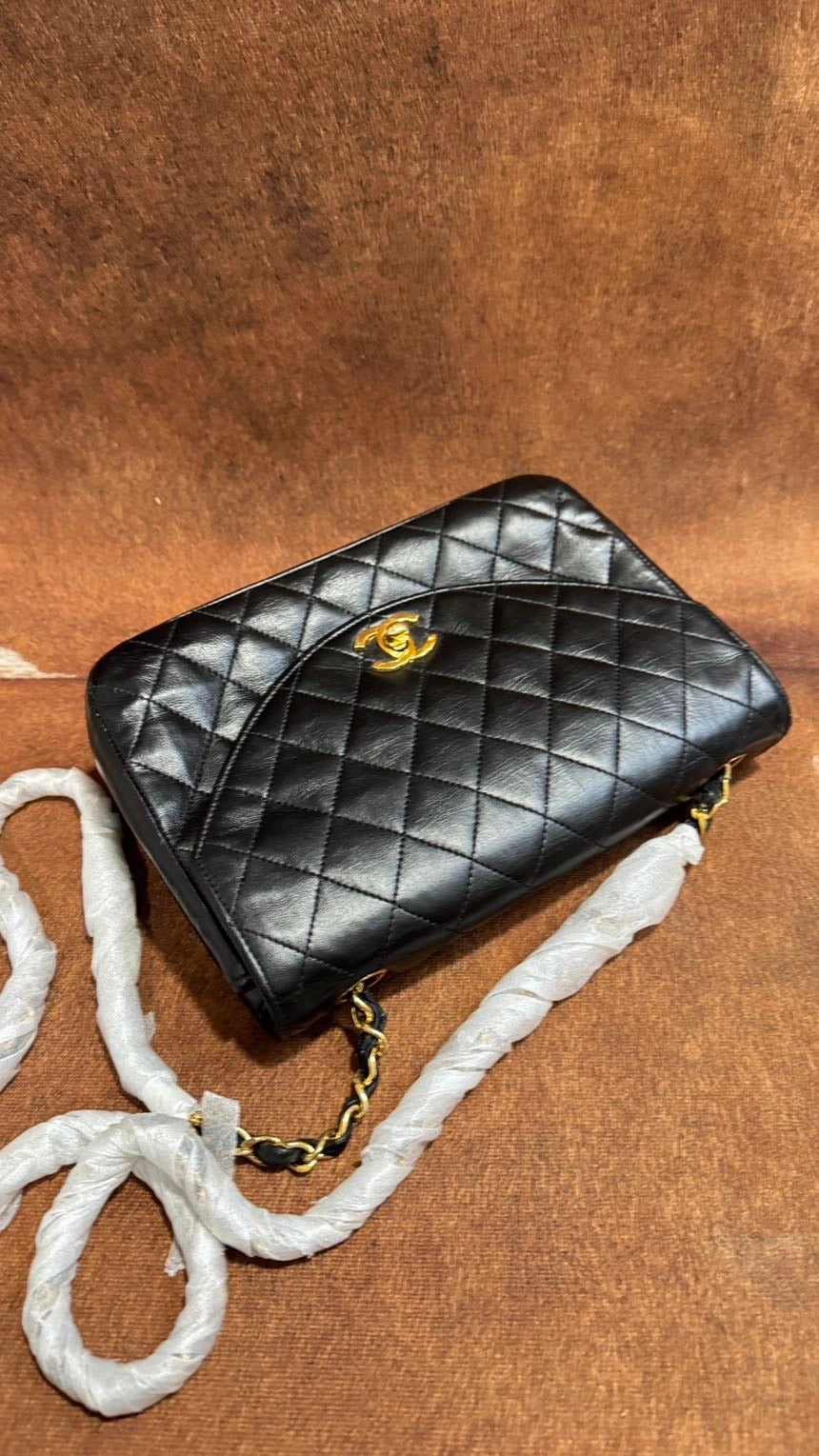 Chanel Vintage Black Flap Bag - Preloved Leather Shoulder Bag