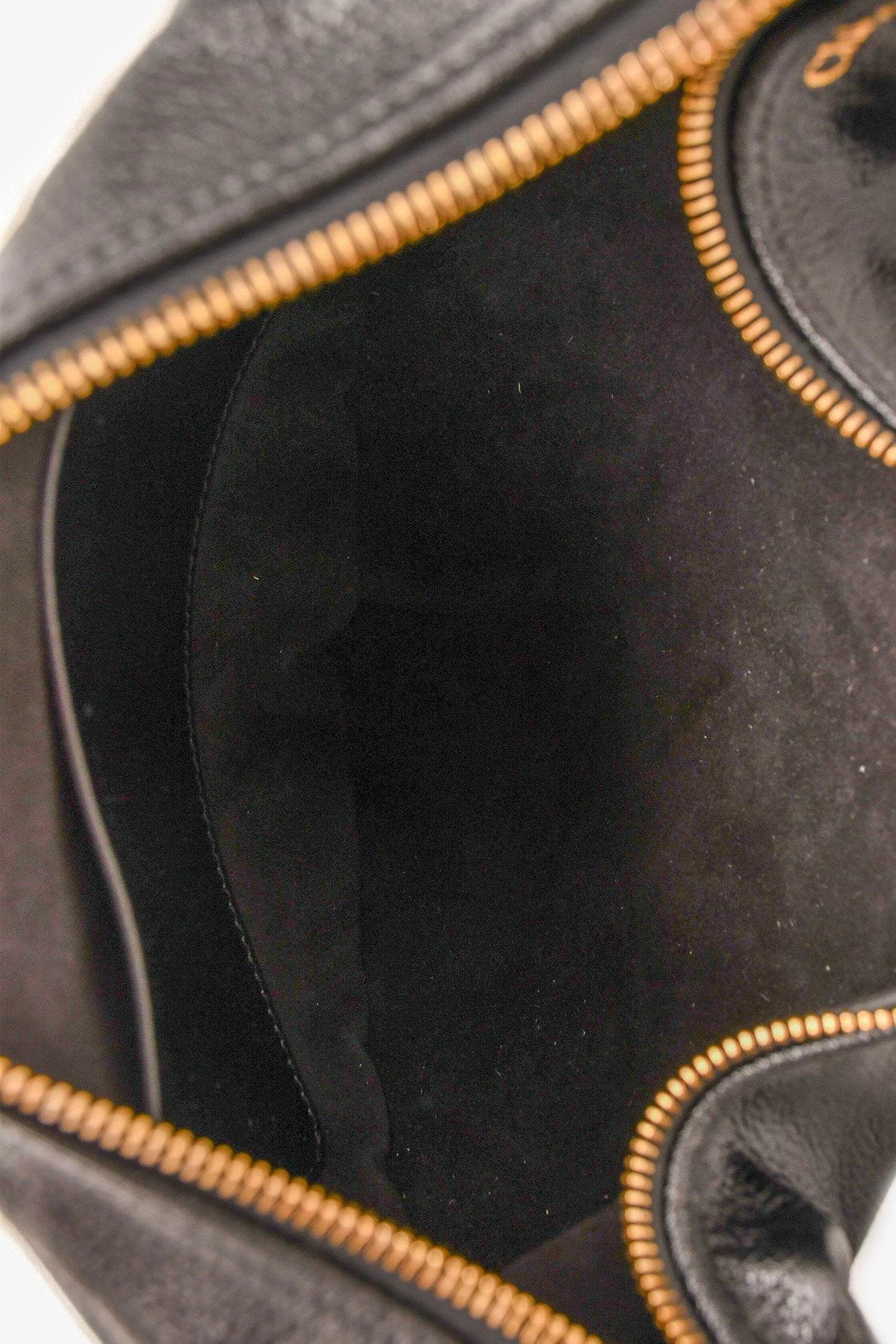 Chloe 2024 Black Leather Small Bracelet Bag