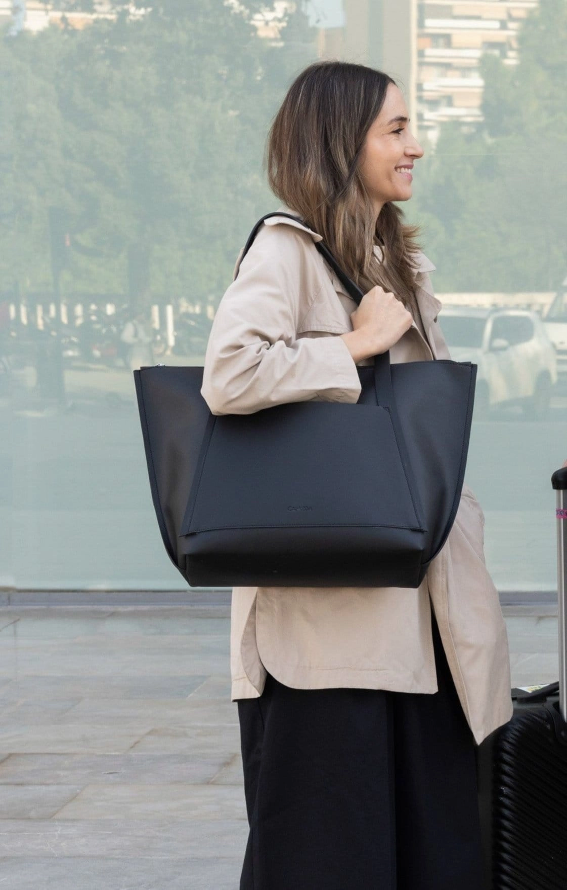 City Shopper Vegan Corn Leather Tote Bag | Black