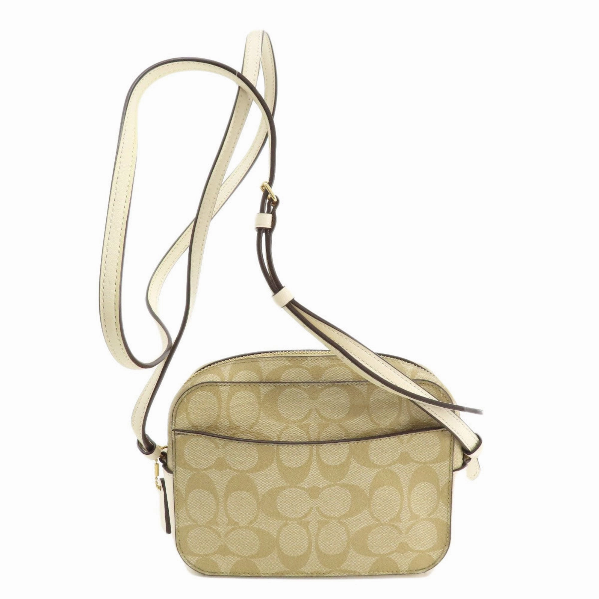 Coach   Pvc Shoulder Bag (Pre-Owned)