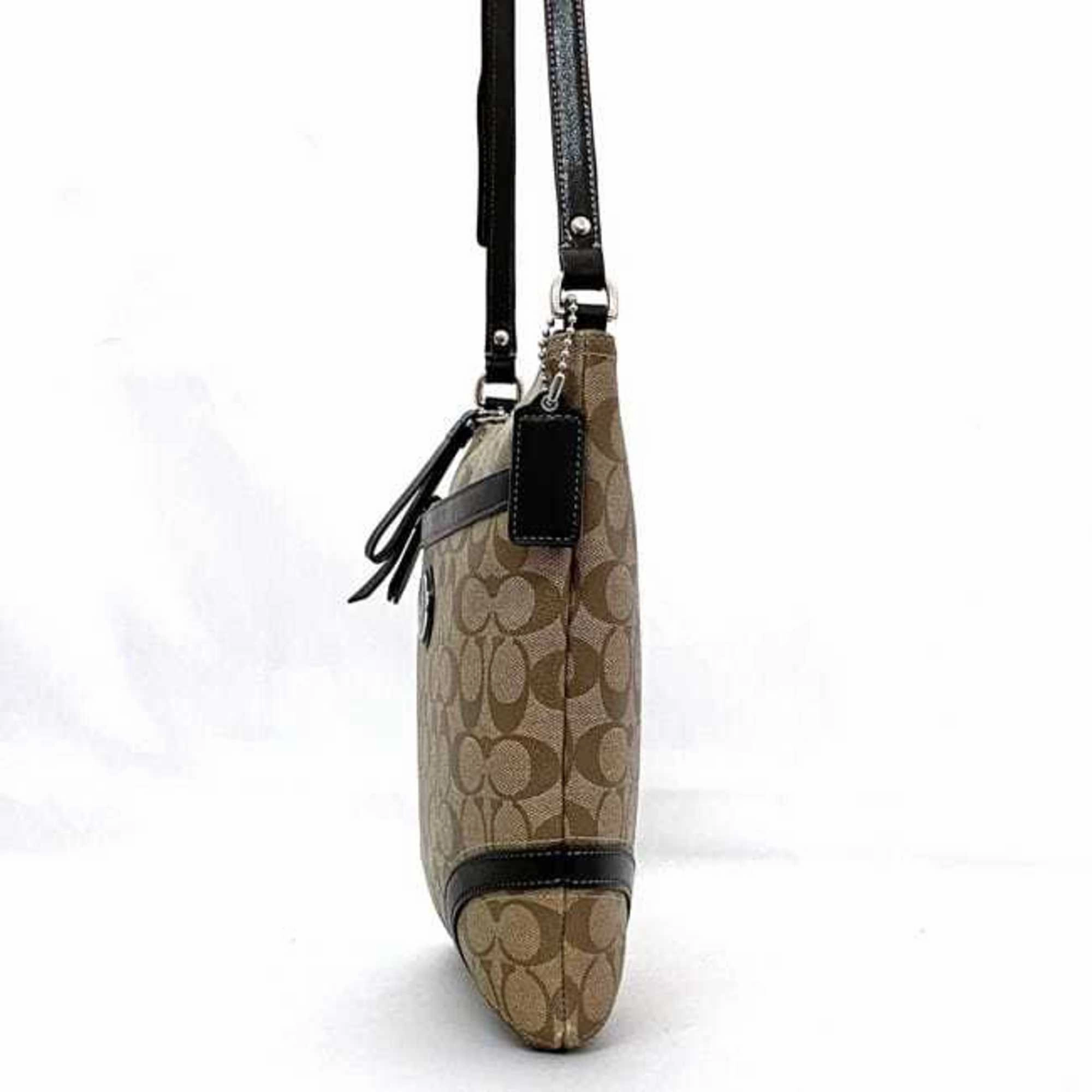 Coach  Pvc Leather Shoulder Bag (Pre-Owned)