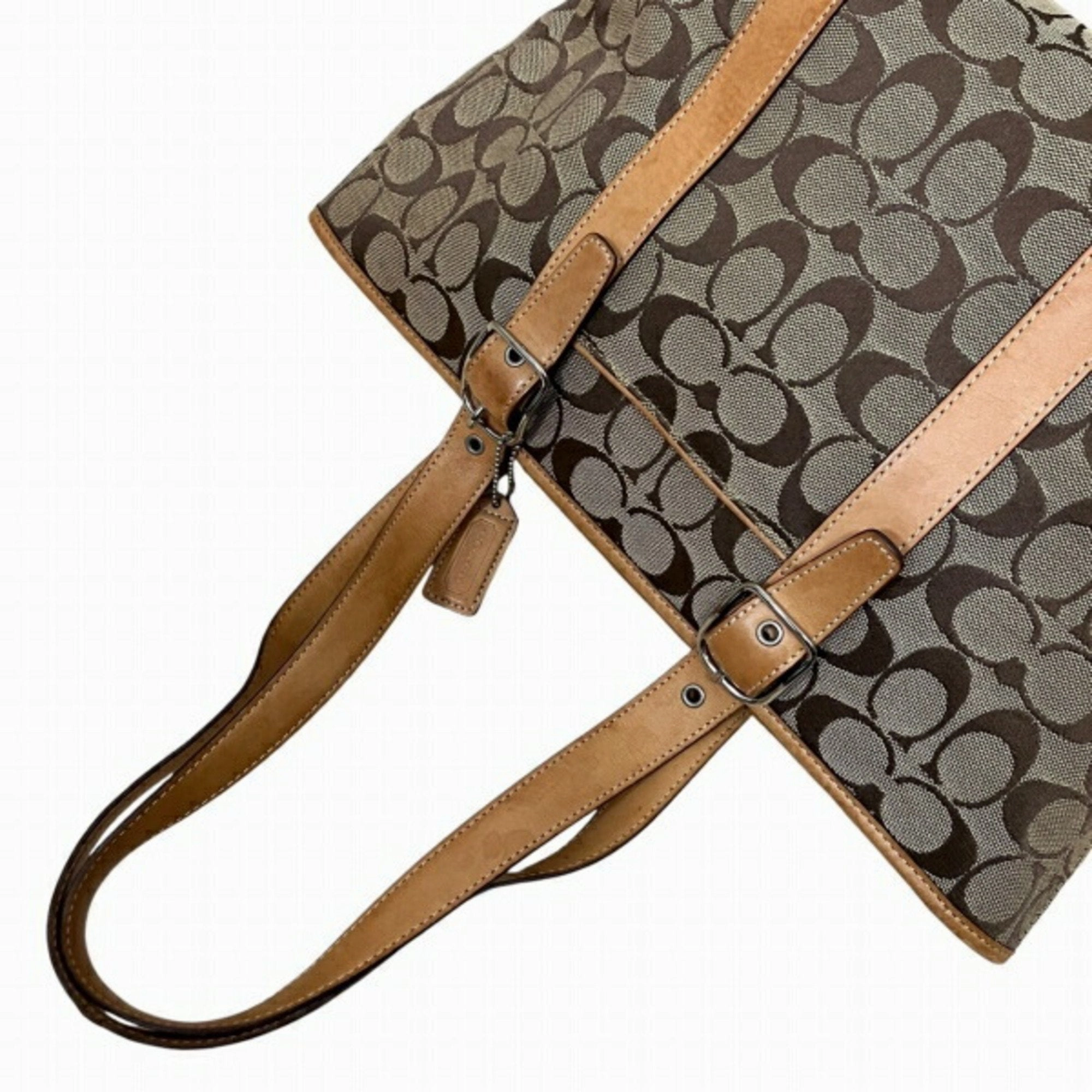 Coach Signature Canvas Tote Bag (Pre-Owned)