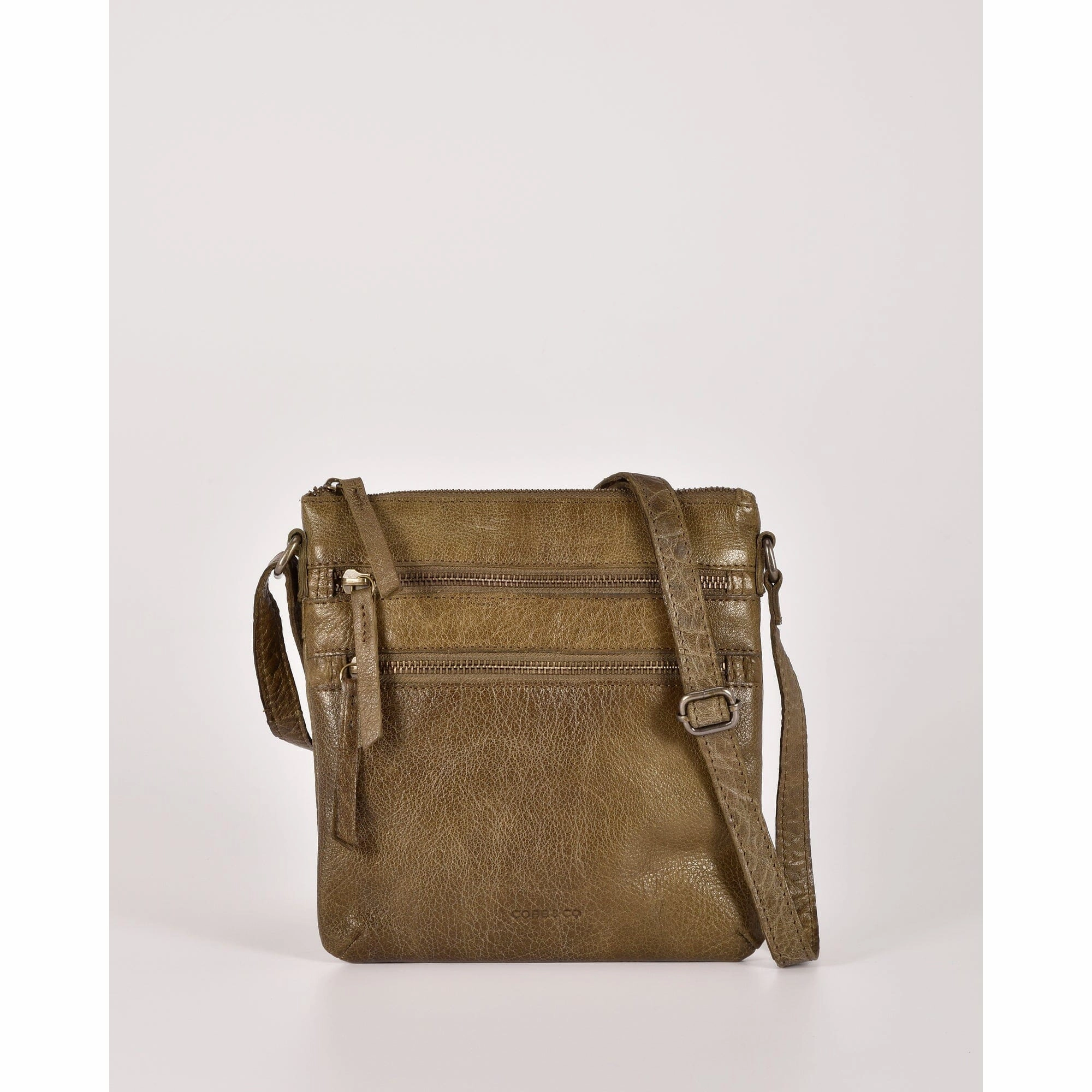 COBB & CO Barton Leather Zipped Shoulder Bag