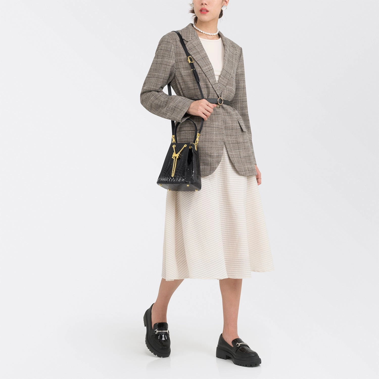 CREST LINK ORIGAMI BUCKET BAG