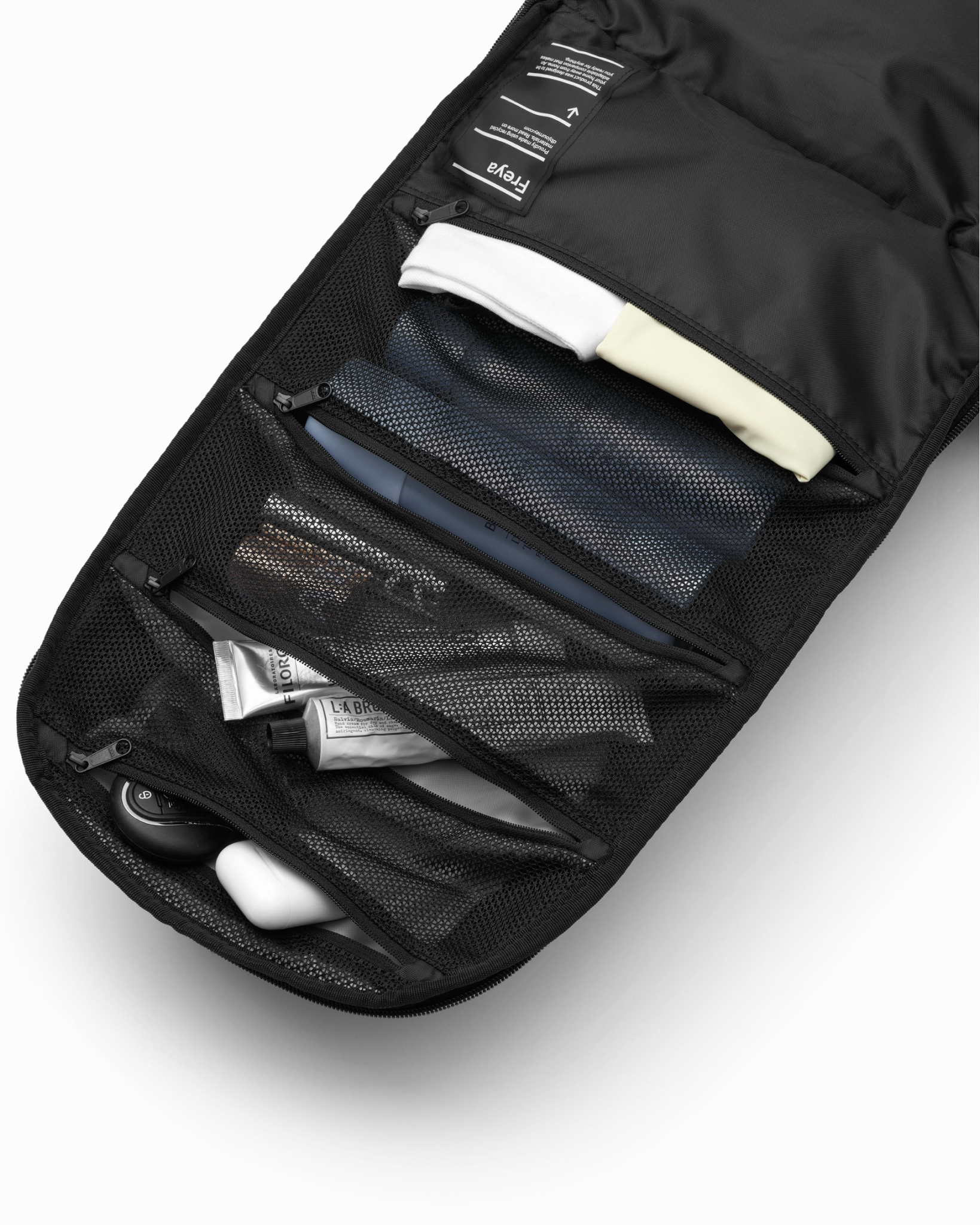 D_b_ Freya Backpack (22L)