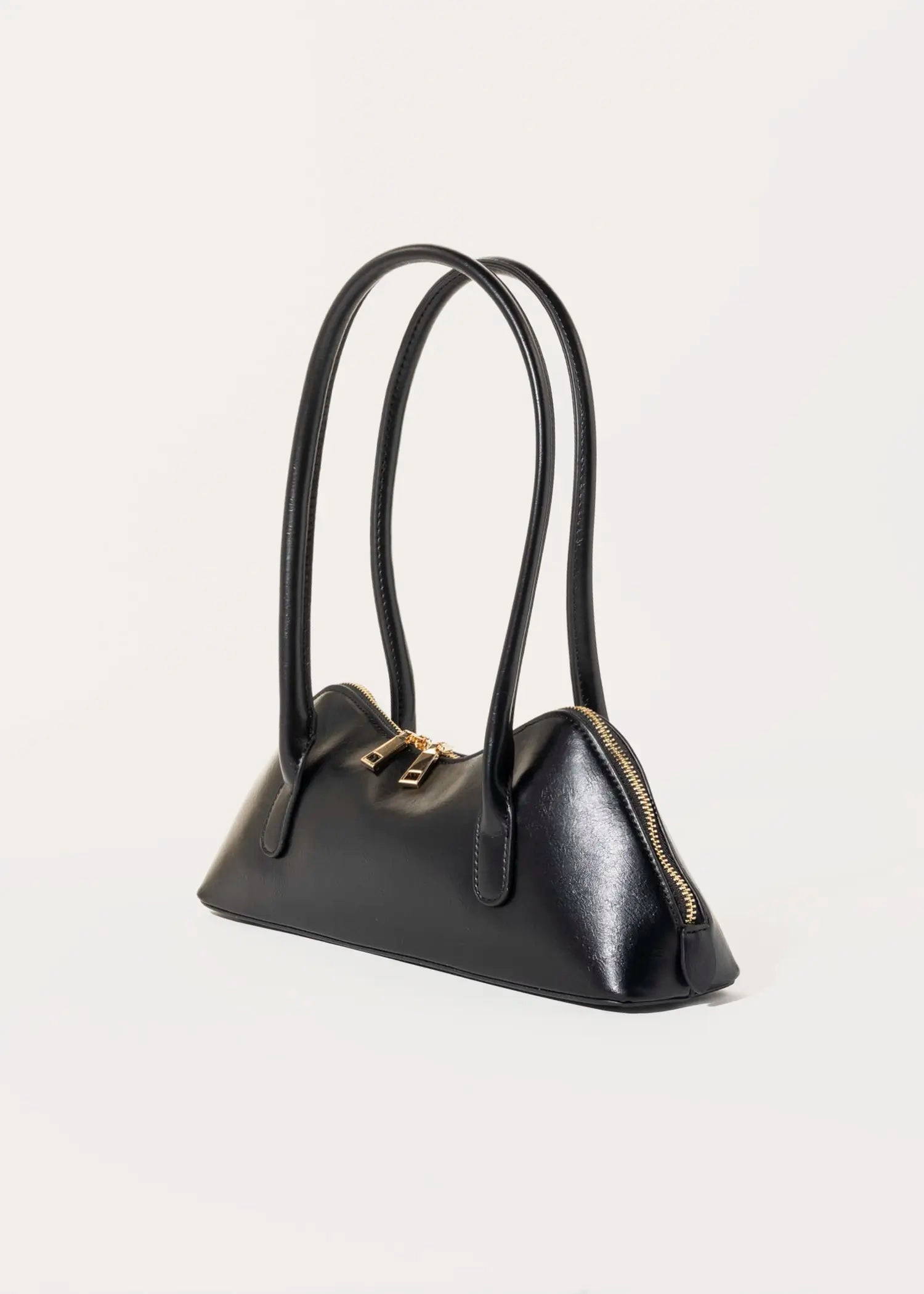 Dakota Shoulder Bag