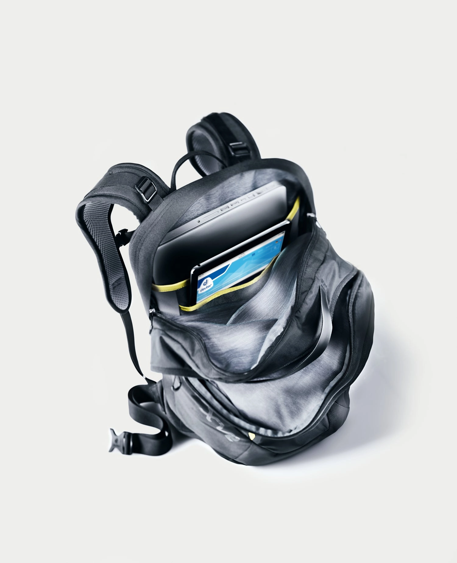 Deuter XV 2 SL