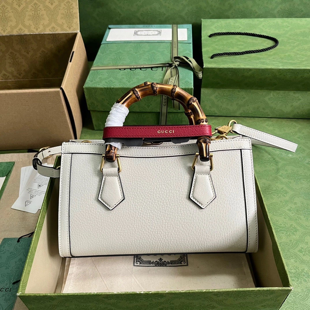 Diana Small Shoulder Bag Leather Shoulder Bag for Women