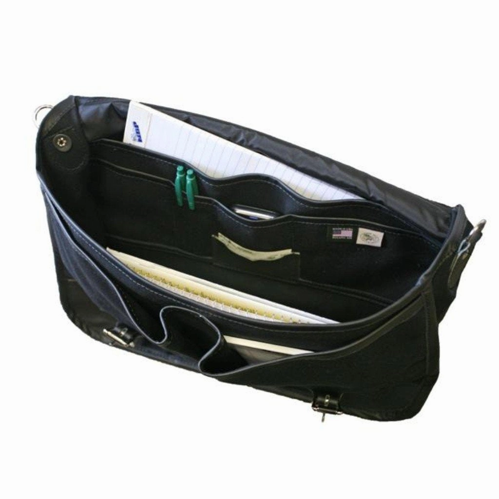 Duluth Pack Executive Portfolio