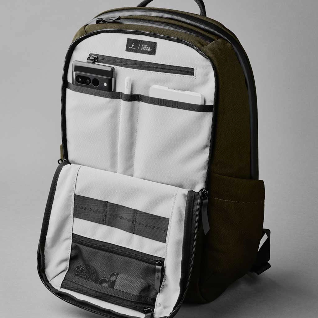 Elements Backpack Pro