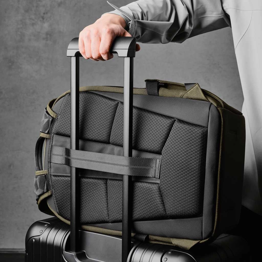Elements Backpack Pro