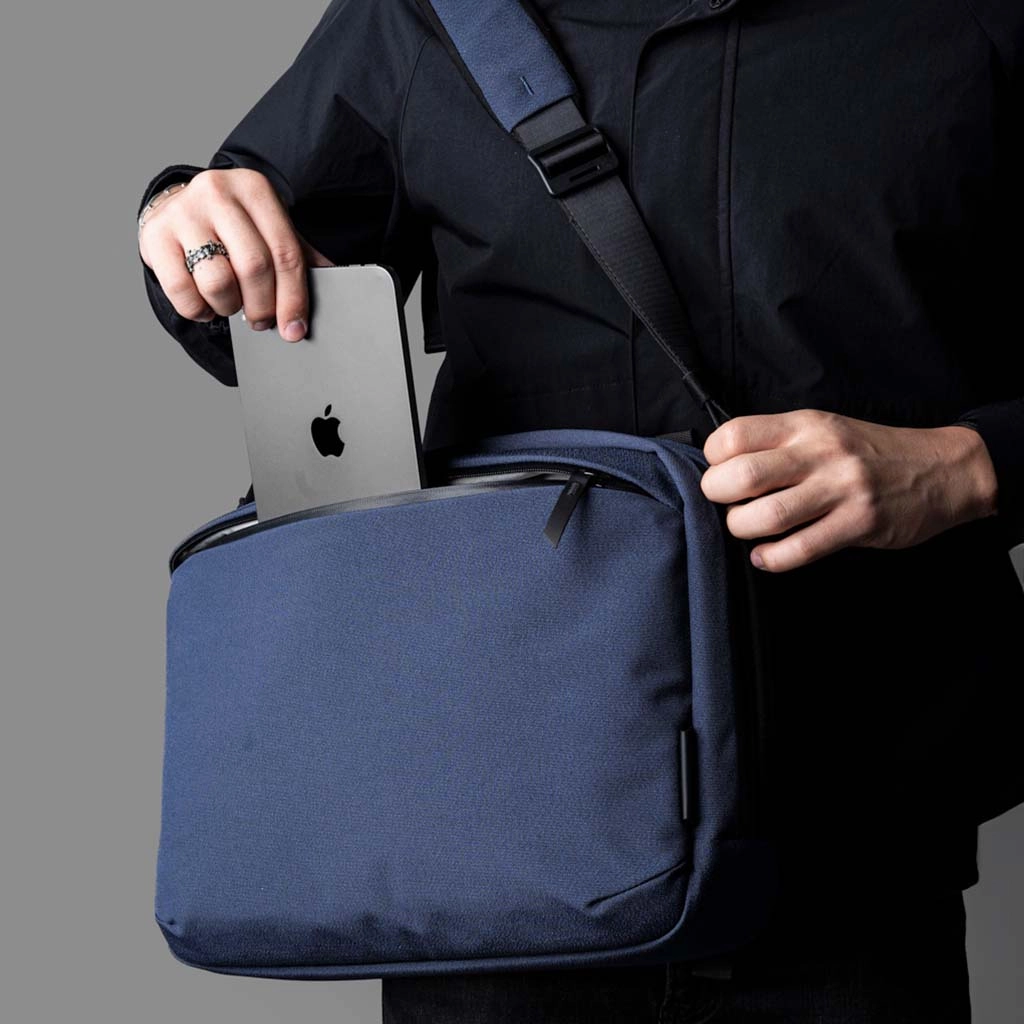 Elements Tech Brief Pro