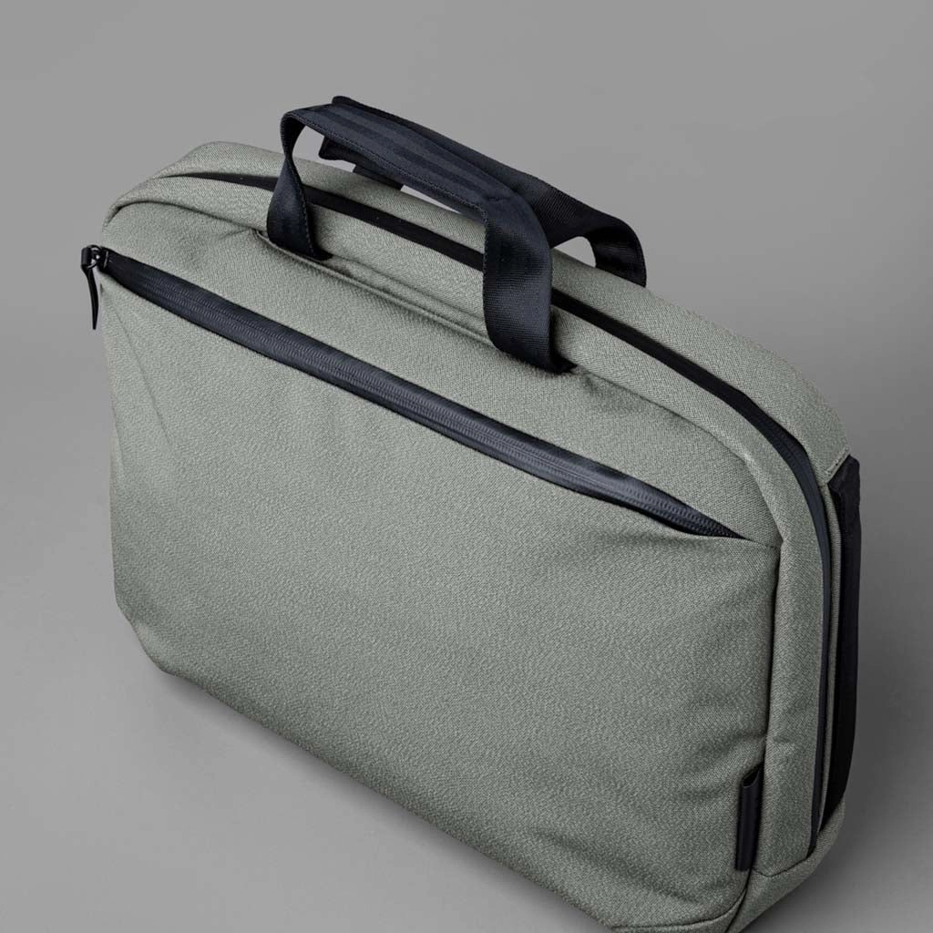 Elements Tech Brief Pro