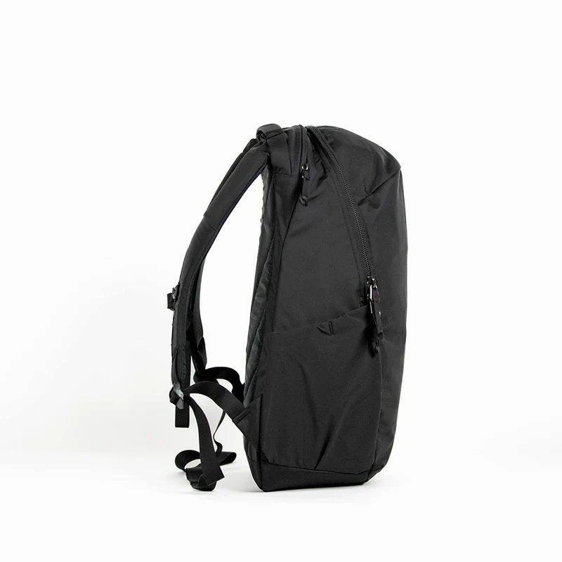 Evergoods Civic Half Zip 26L - Solution Black