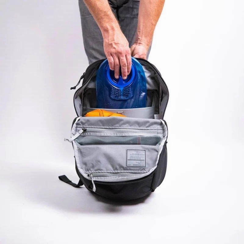 Evergoods Civic Half Zip 26L - Solution Black